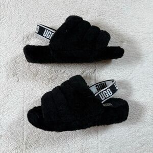 Ugg Australia Black Fluff Yeah Women’s Fuzzy Sandals